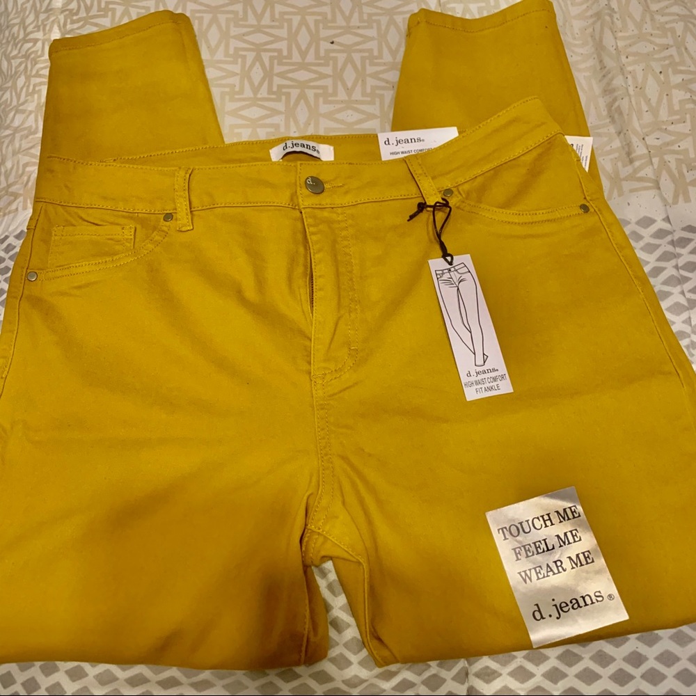 D.Jeans High Waist Comfortable Mustard Jeans Sz 16